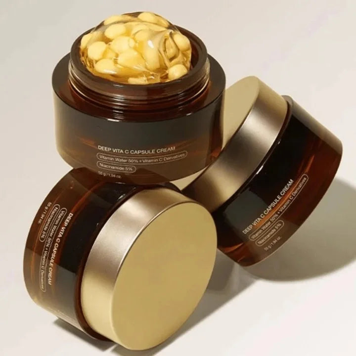 Viditelné záření a hydratovaná pleť díky kapslím C