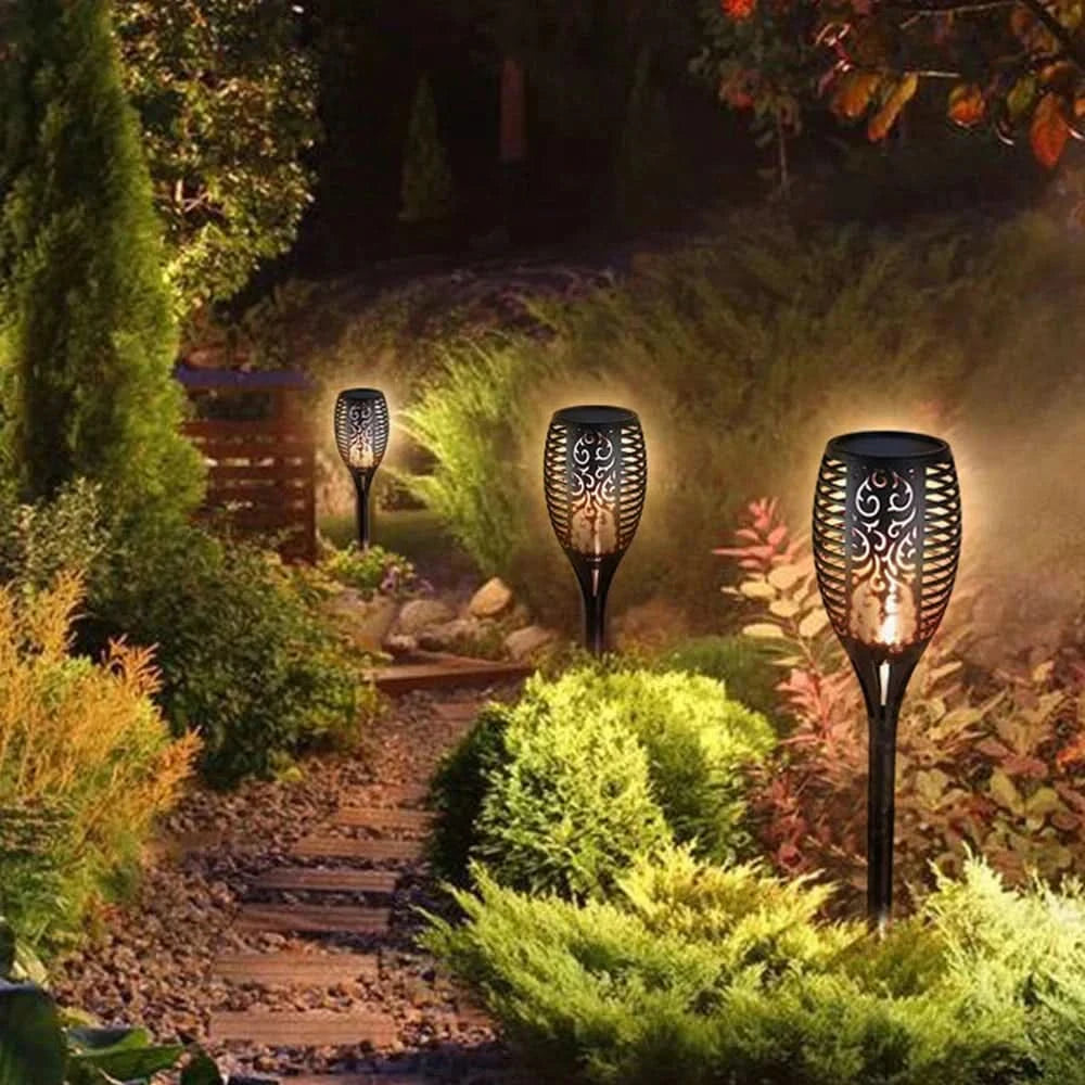 Lampa solarna LED – Realistyczny płomień bez ognia 