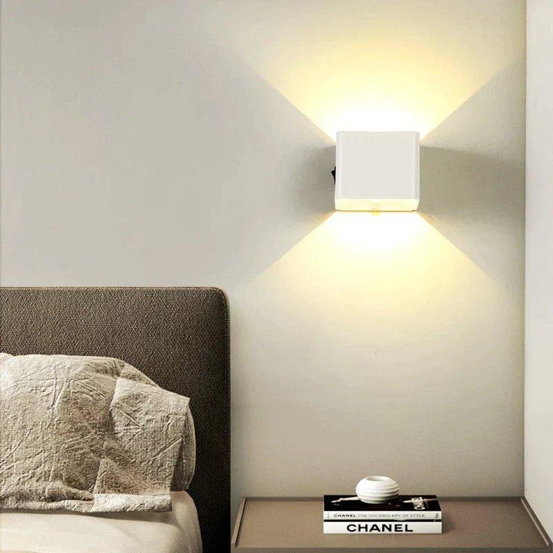 Lampă - Iluminare practică și design pentru interiorul dumneavoastră 